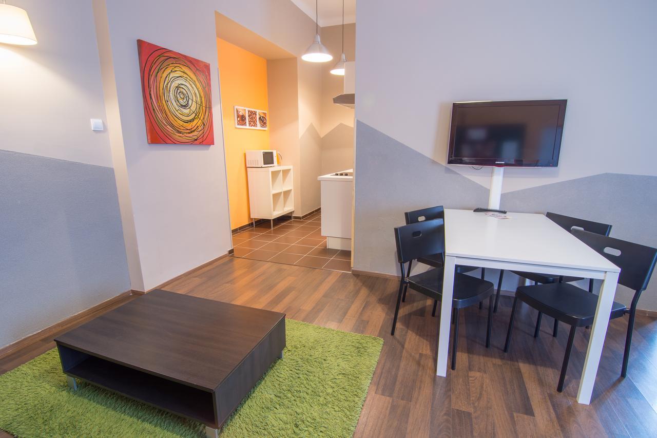 White Boat Apartman