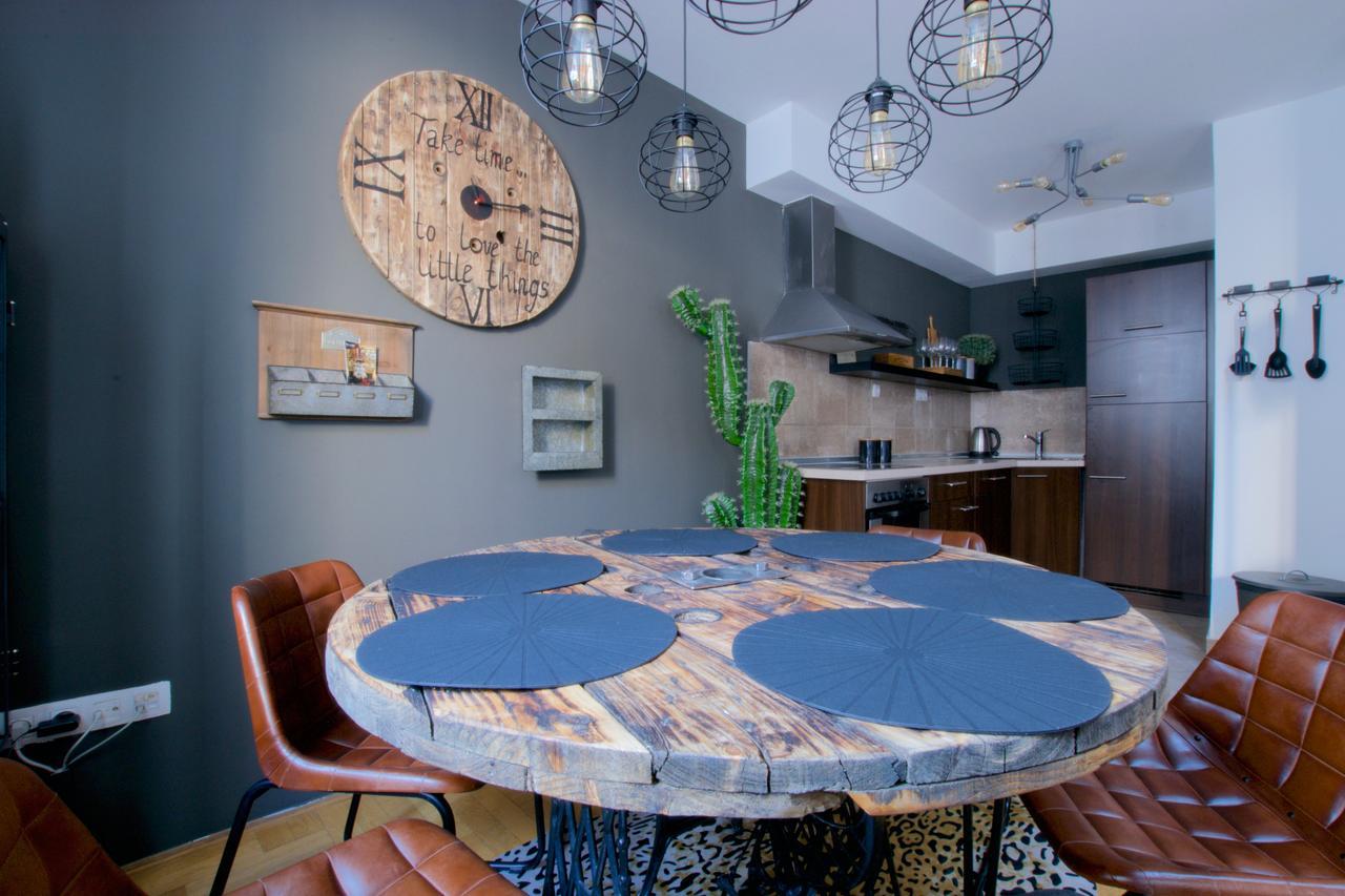 Premium By Hi5 - Gozsdu Apartment
