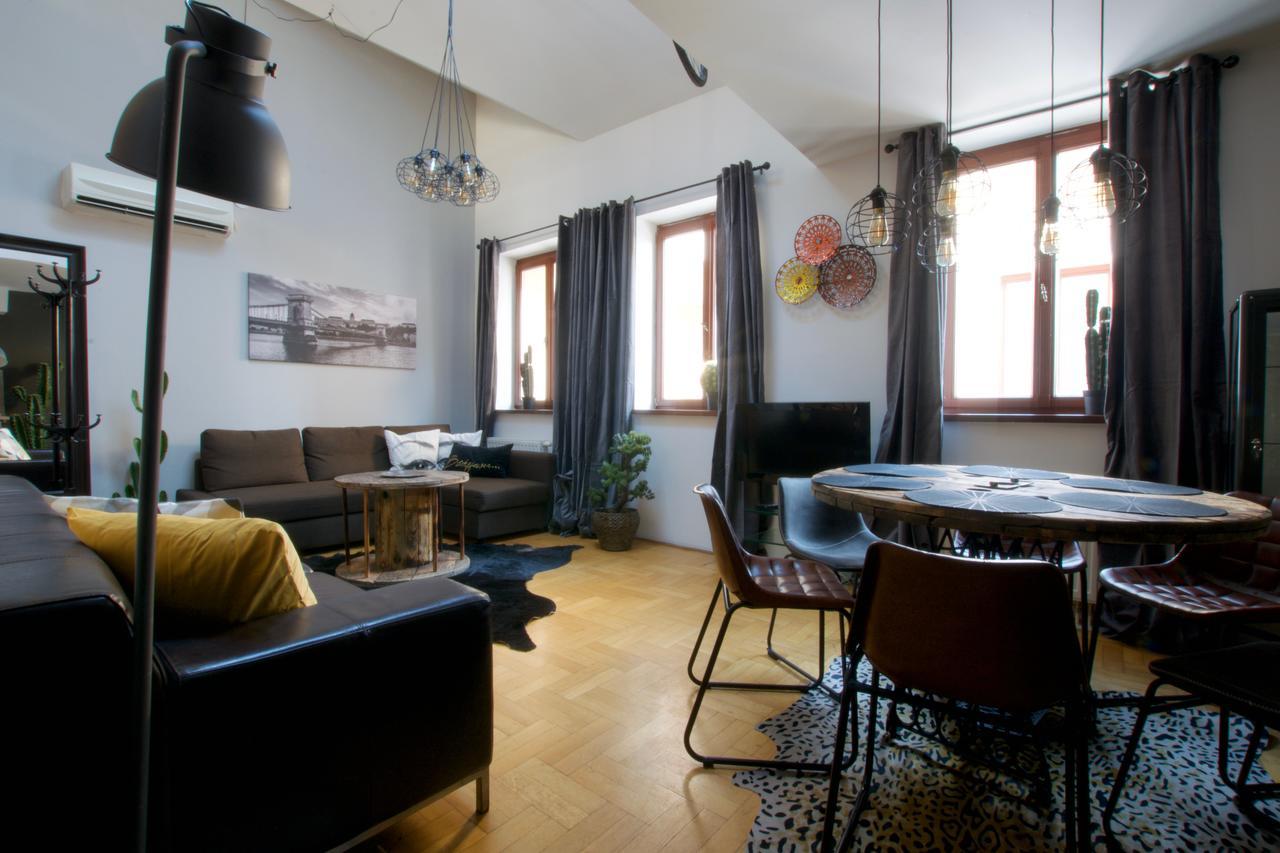 Premium By Hi5 - Gozsdu Apartment *