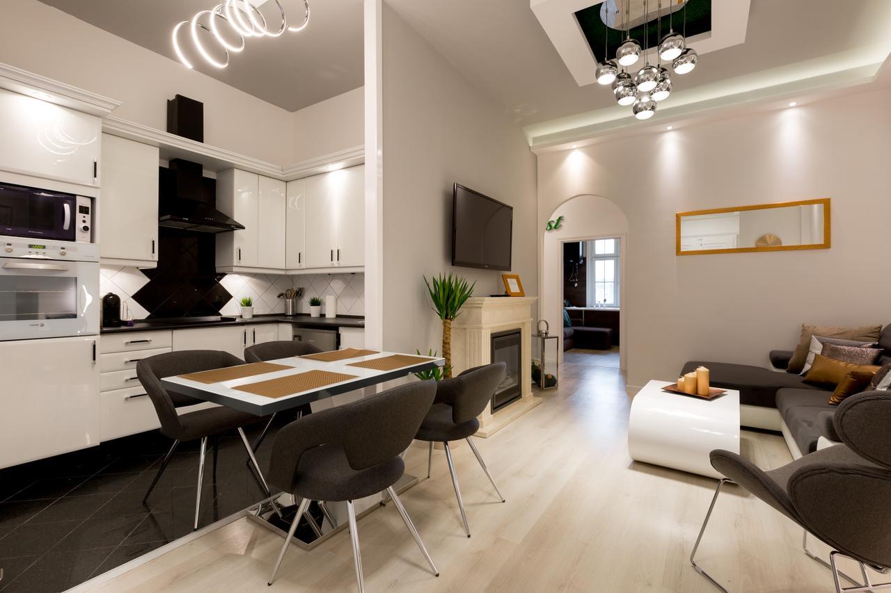 Luxury Dream In The Absolute Center Apartamento