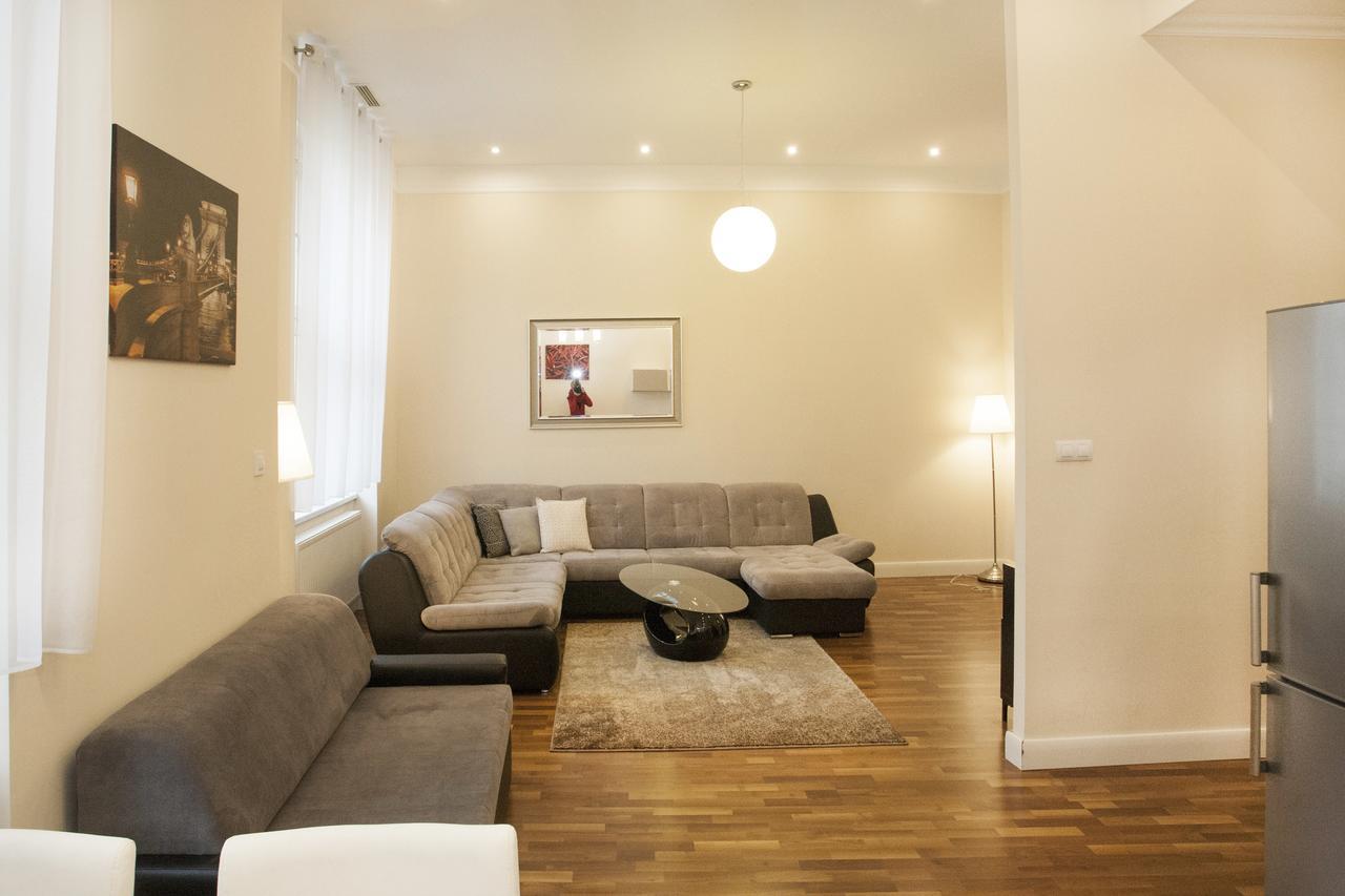 Anna Apartmán *