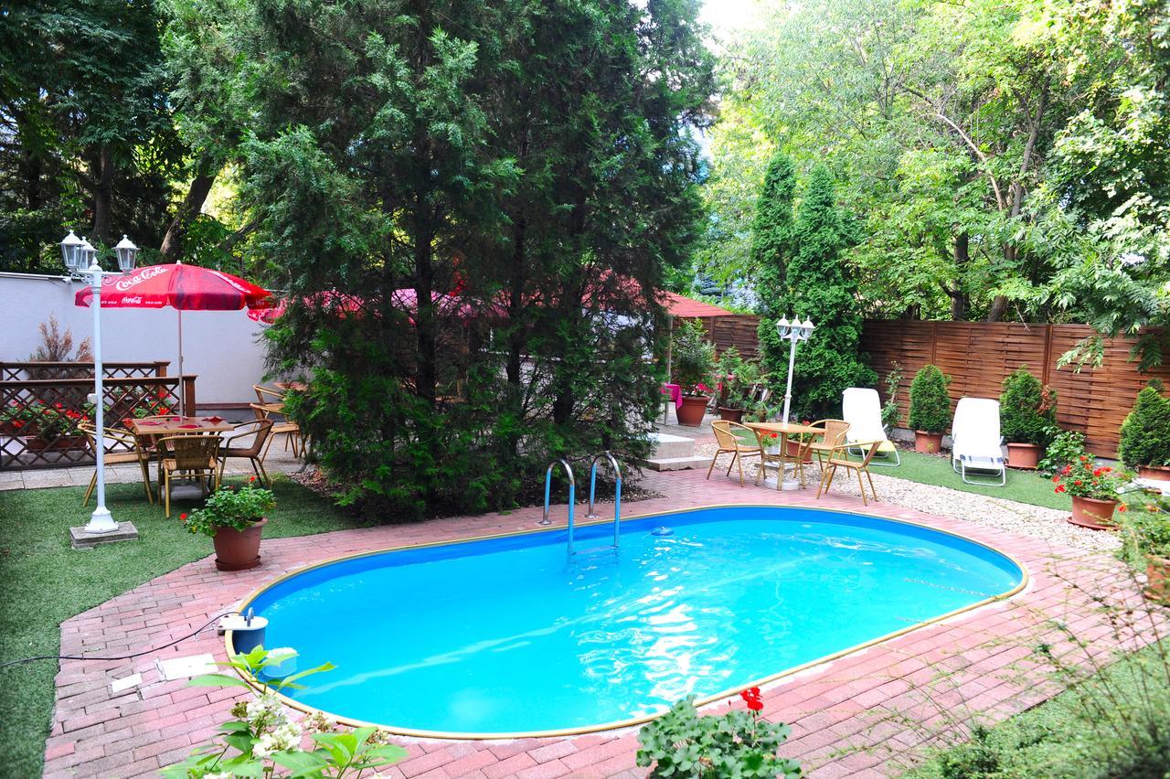 Hotel Papillon 3*