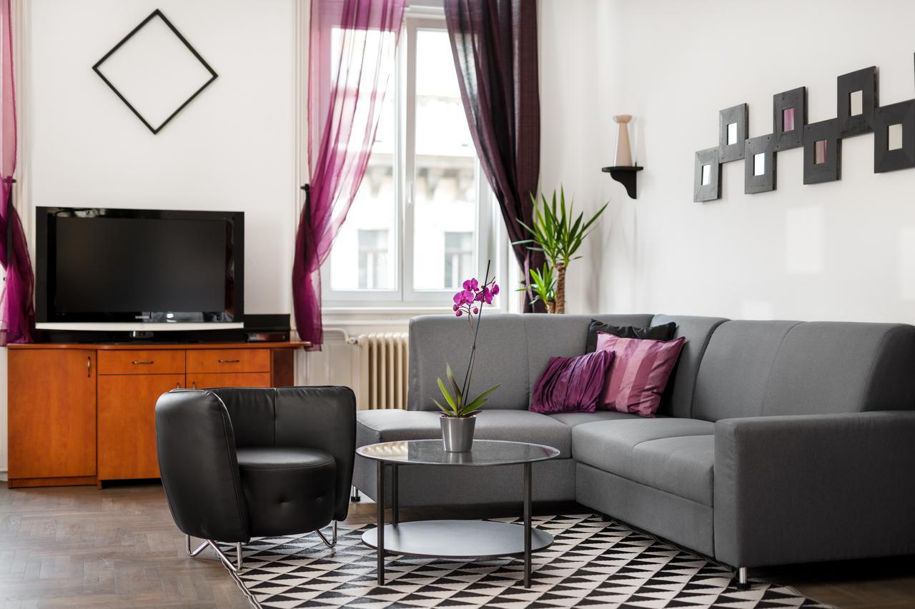 Karma Boutique Aparthotel 3*