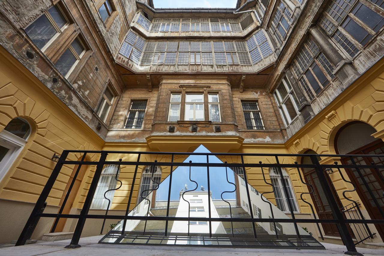 Hotel Budget Victoria 3*