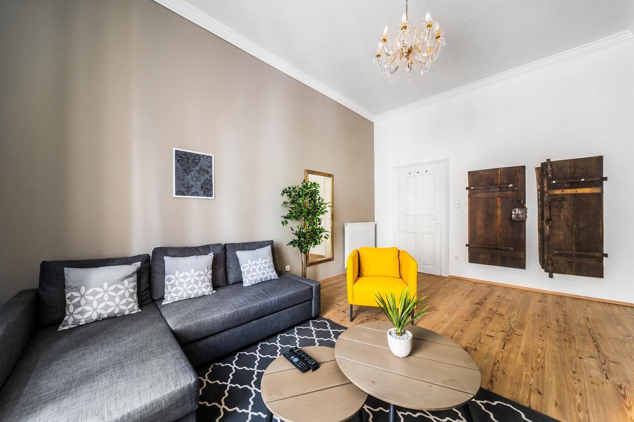 Nyar 3 Bedroom Centre Entire * Budapešť