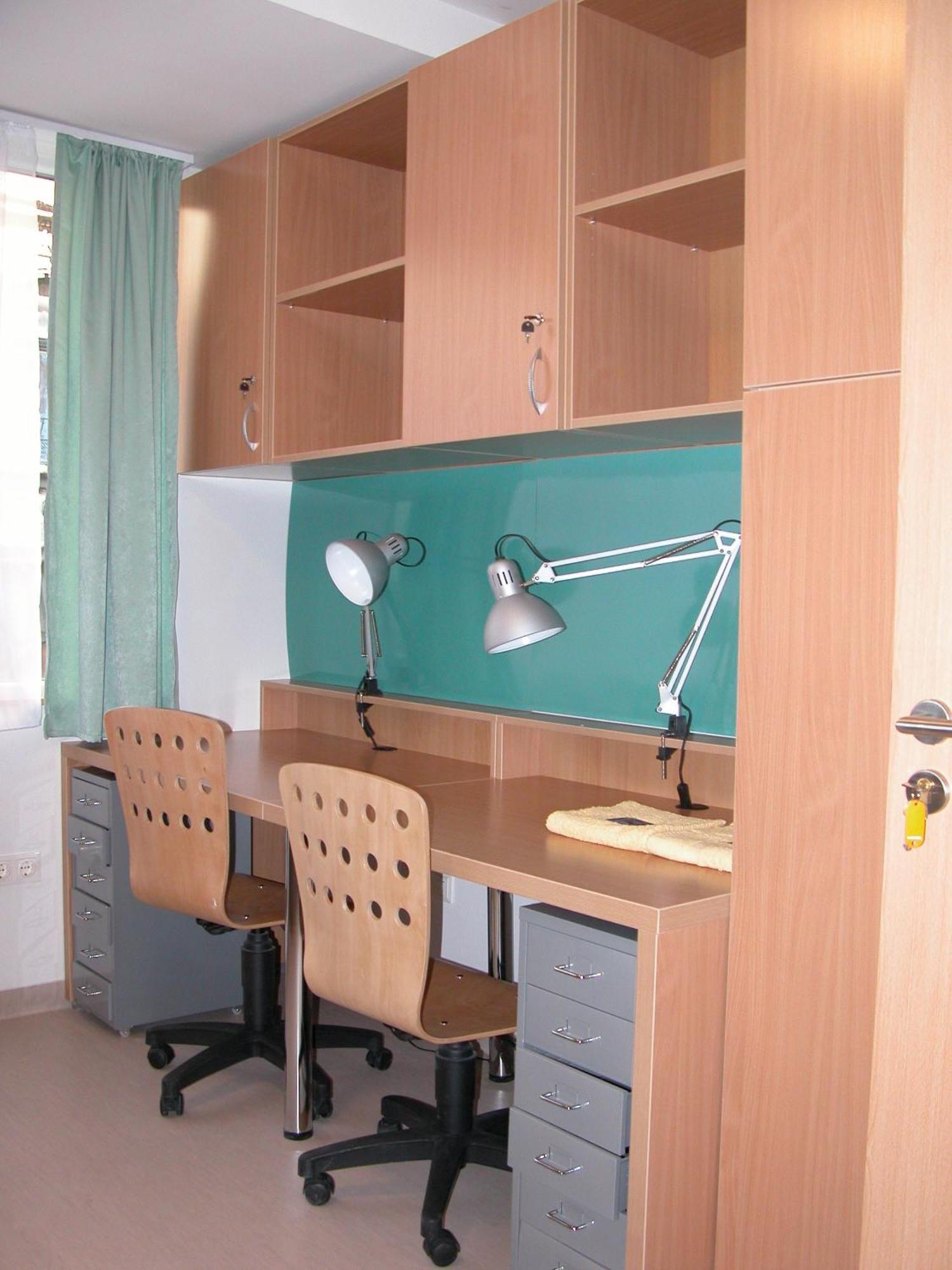 Hostal Corvin