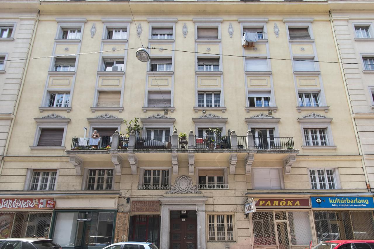 Real Kertesz Apartmán *