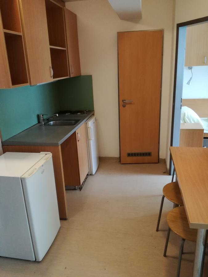 Hostal Corvin *