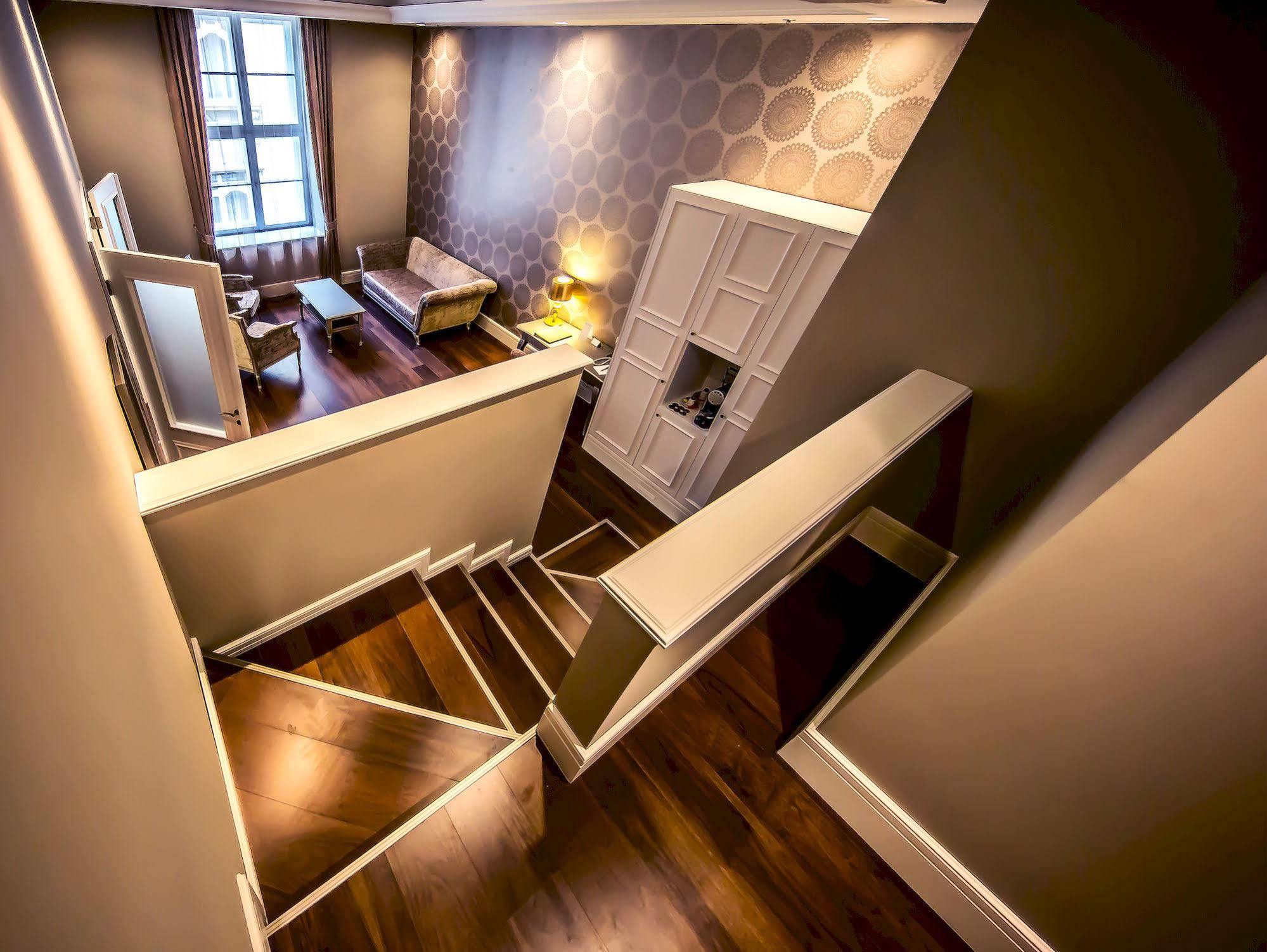 Hotel Prestige