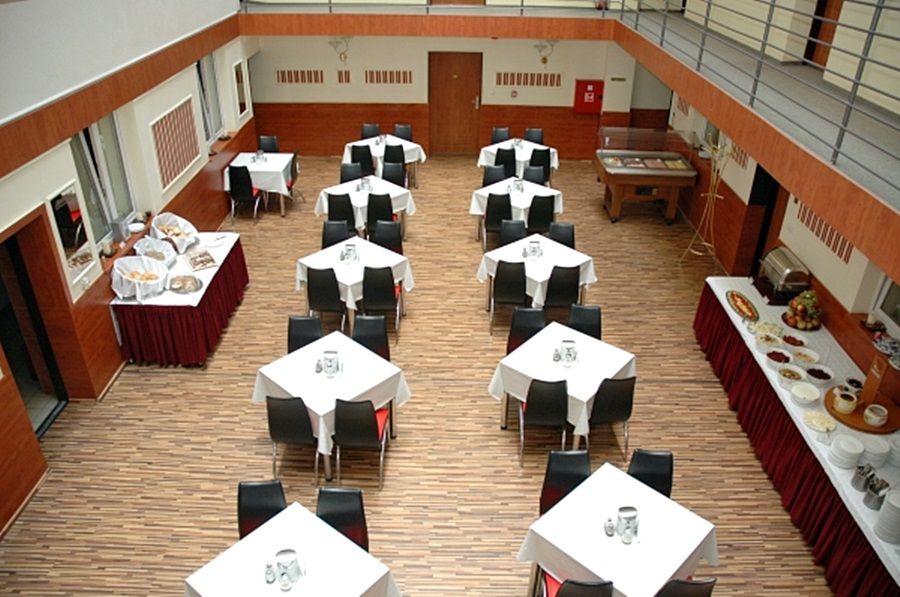 Atlantic Hotel 3*