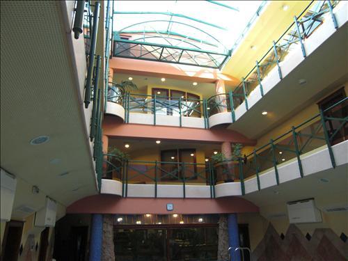 Aquarius Hotel 4*