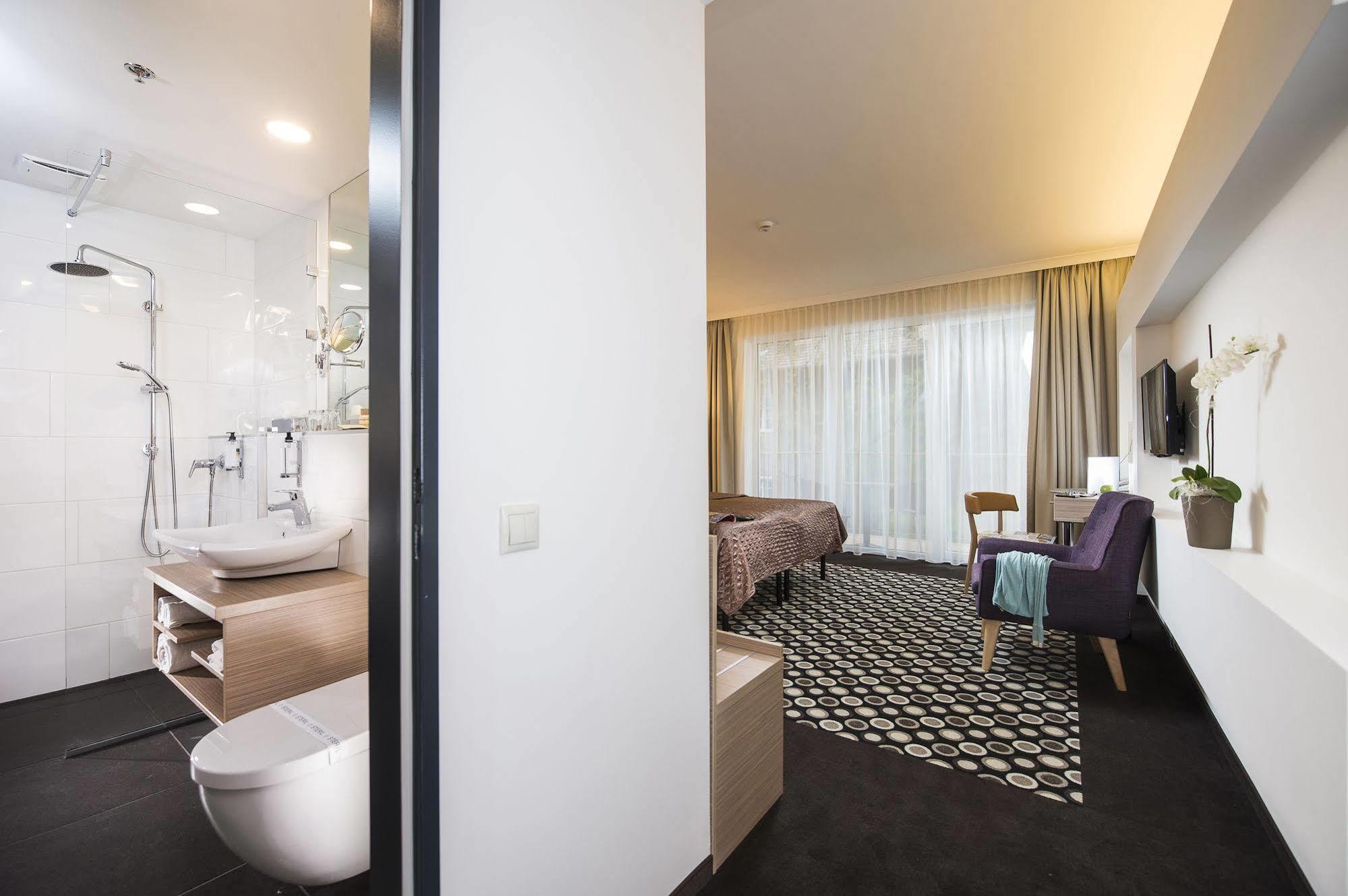 Hotel Bo33 Family & 4*
