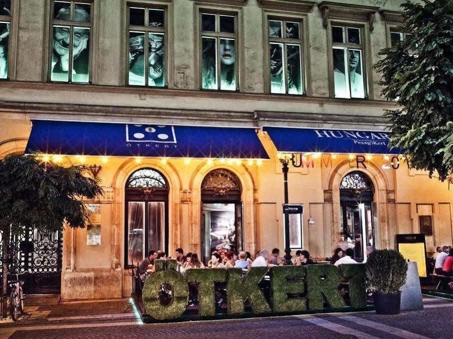Hostel Zrinyi *