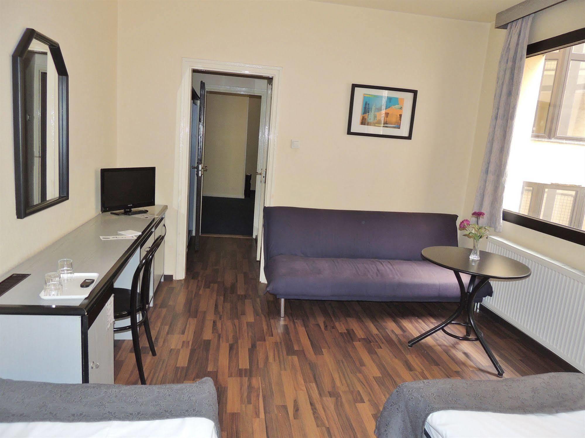 Thomas Hotel