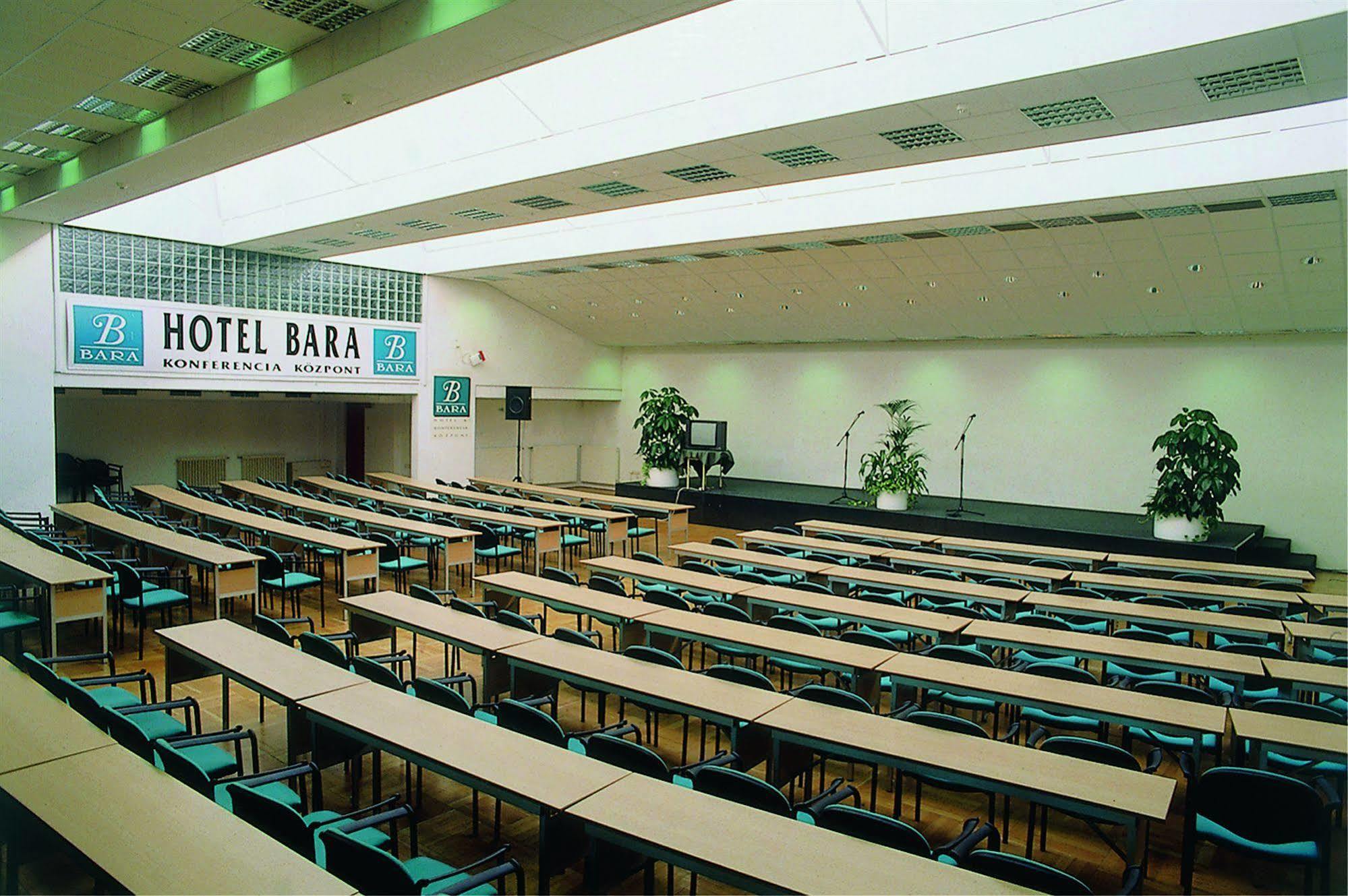 Bara Junior Hotell Budapest