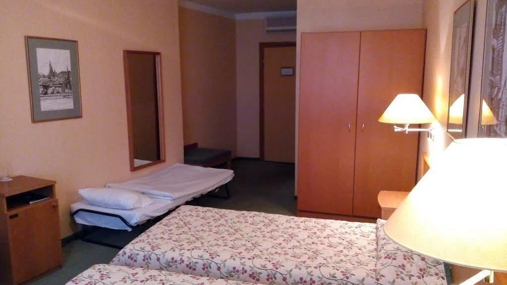 Hotel Burg 3*