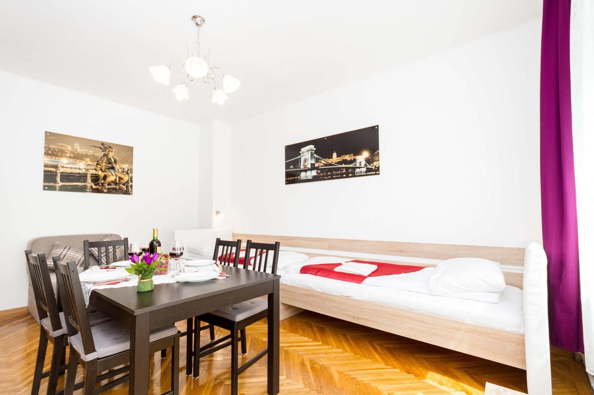 Like - Center - Style Appartamento