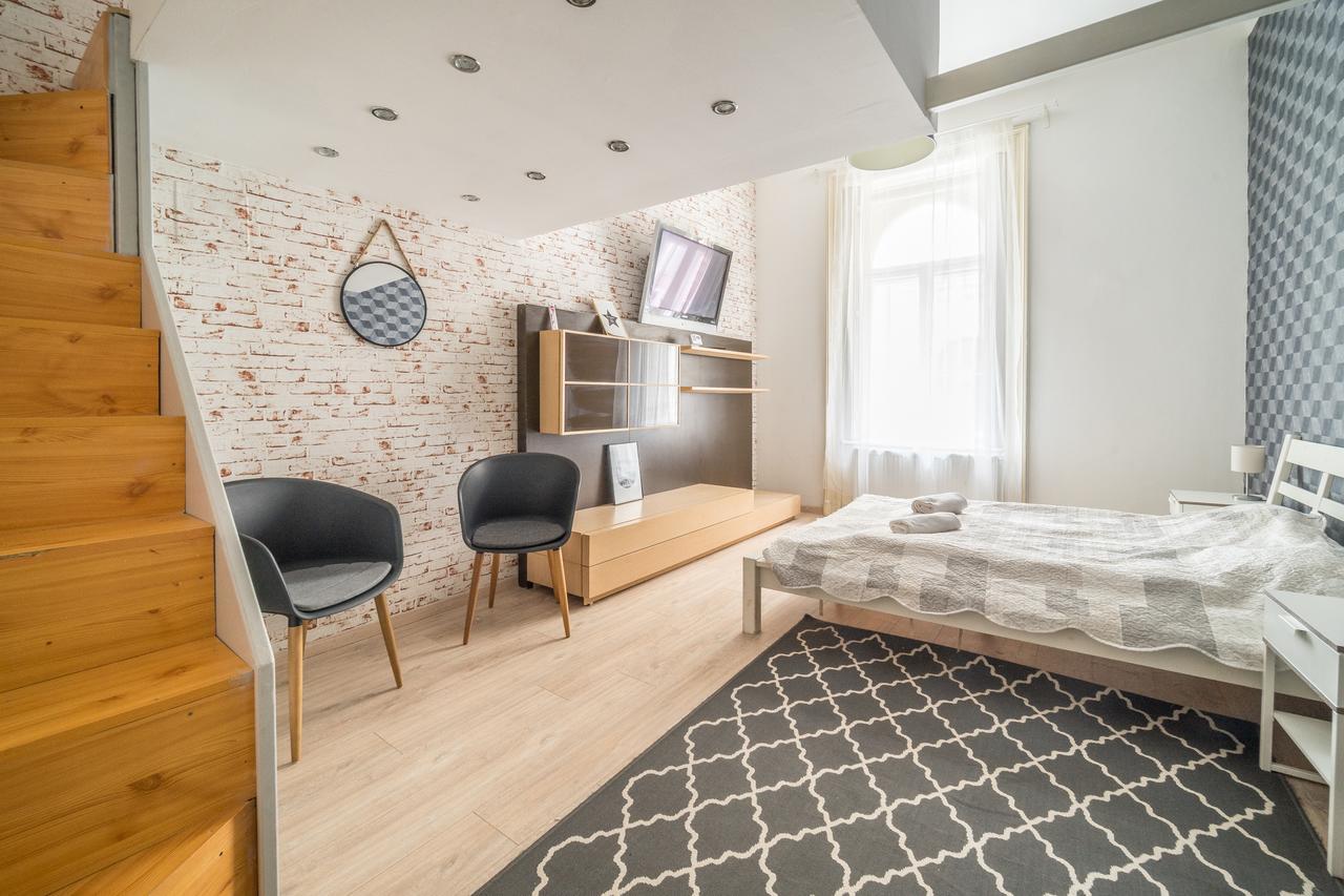 Apartment Susan Near Blaha Lujza Square Budapest