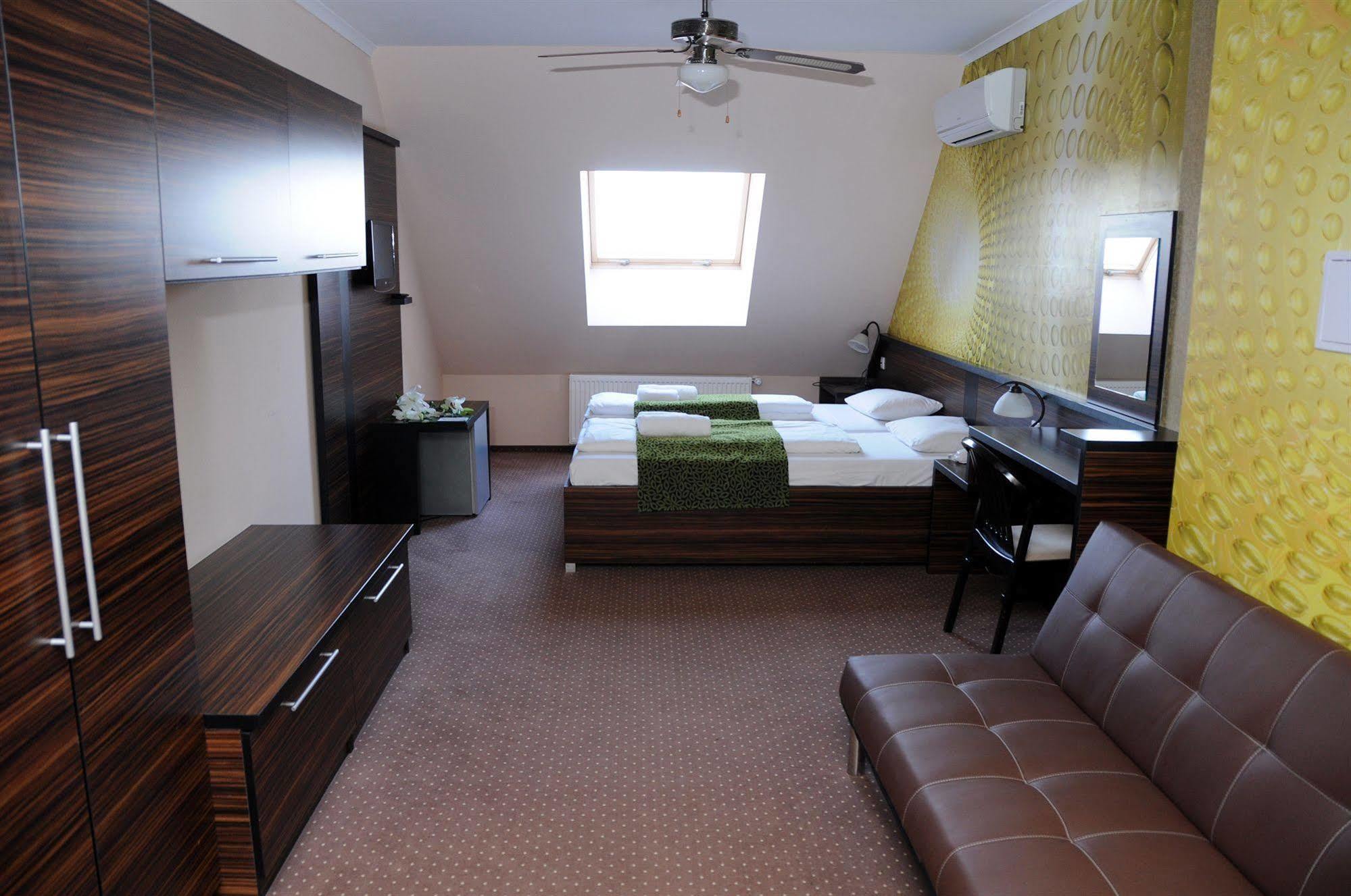 Green Hotel Budapest Hotel