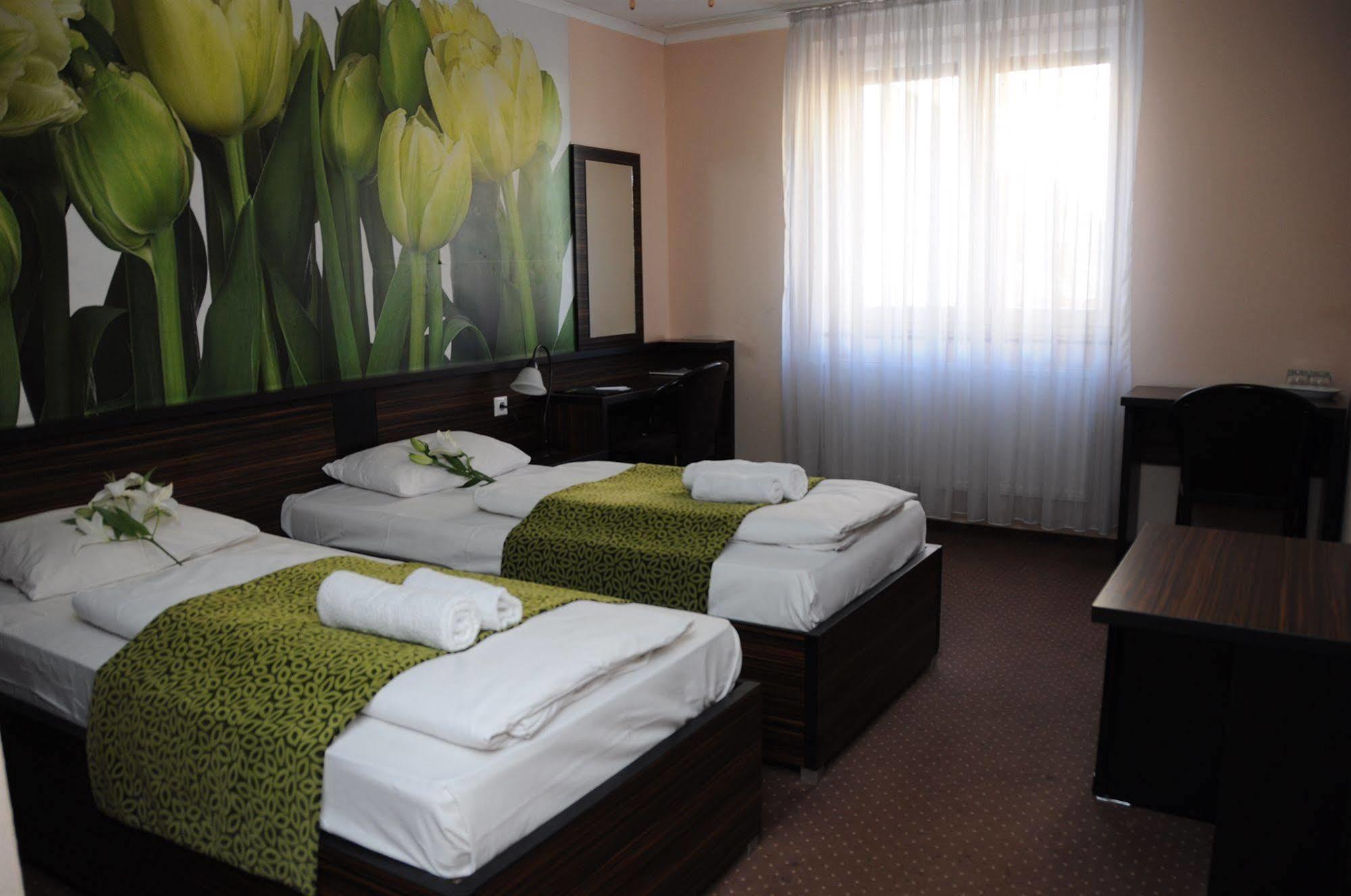 Green Hotel Budapest Hotel 4*