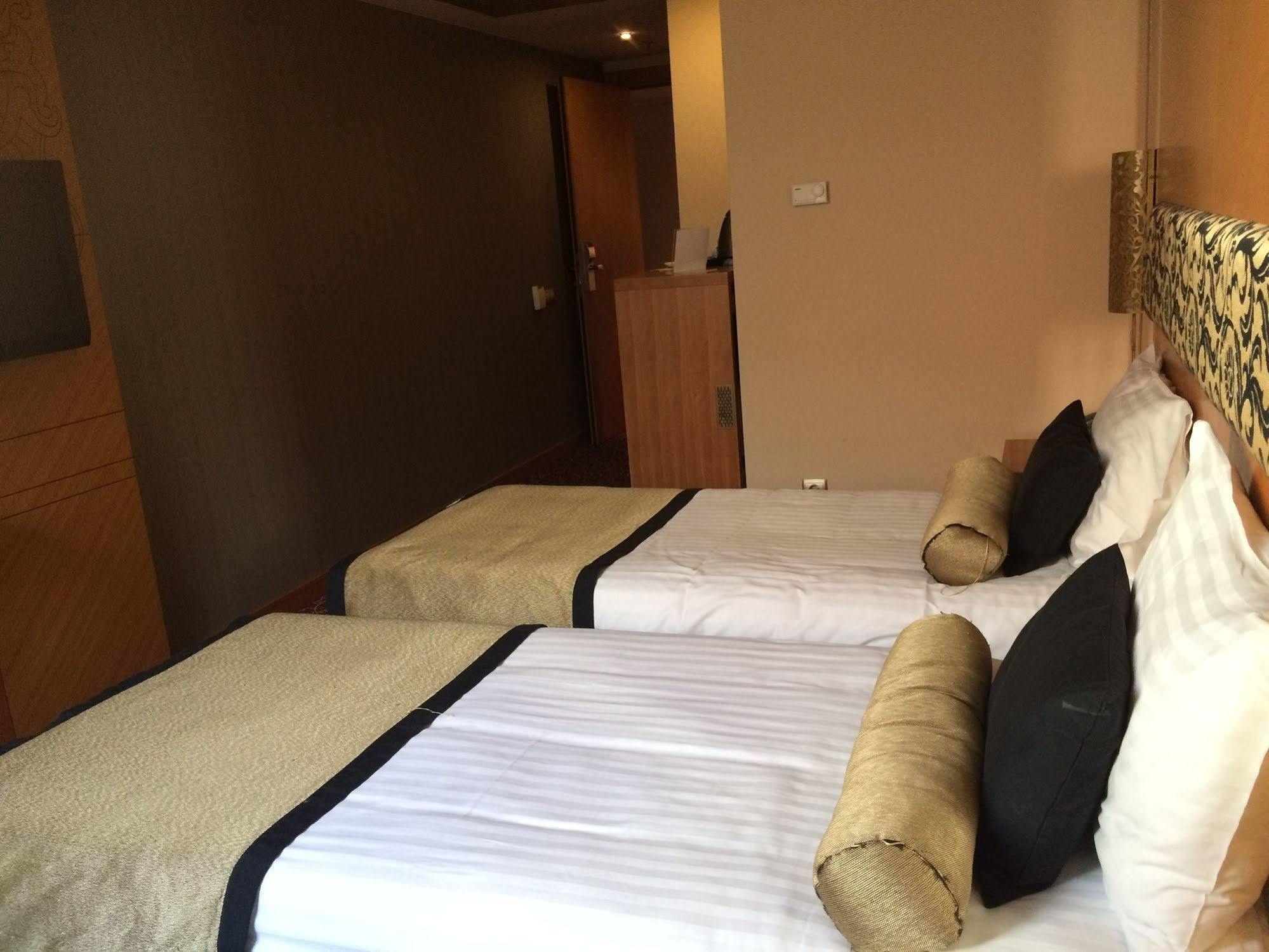 Marmara Hotel 4*