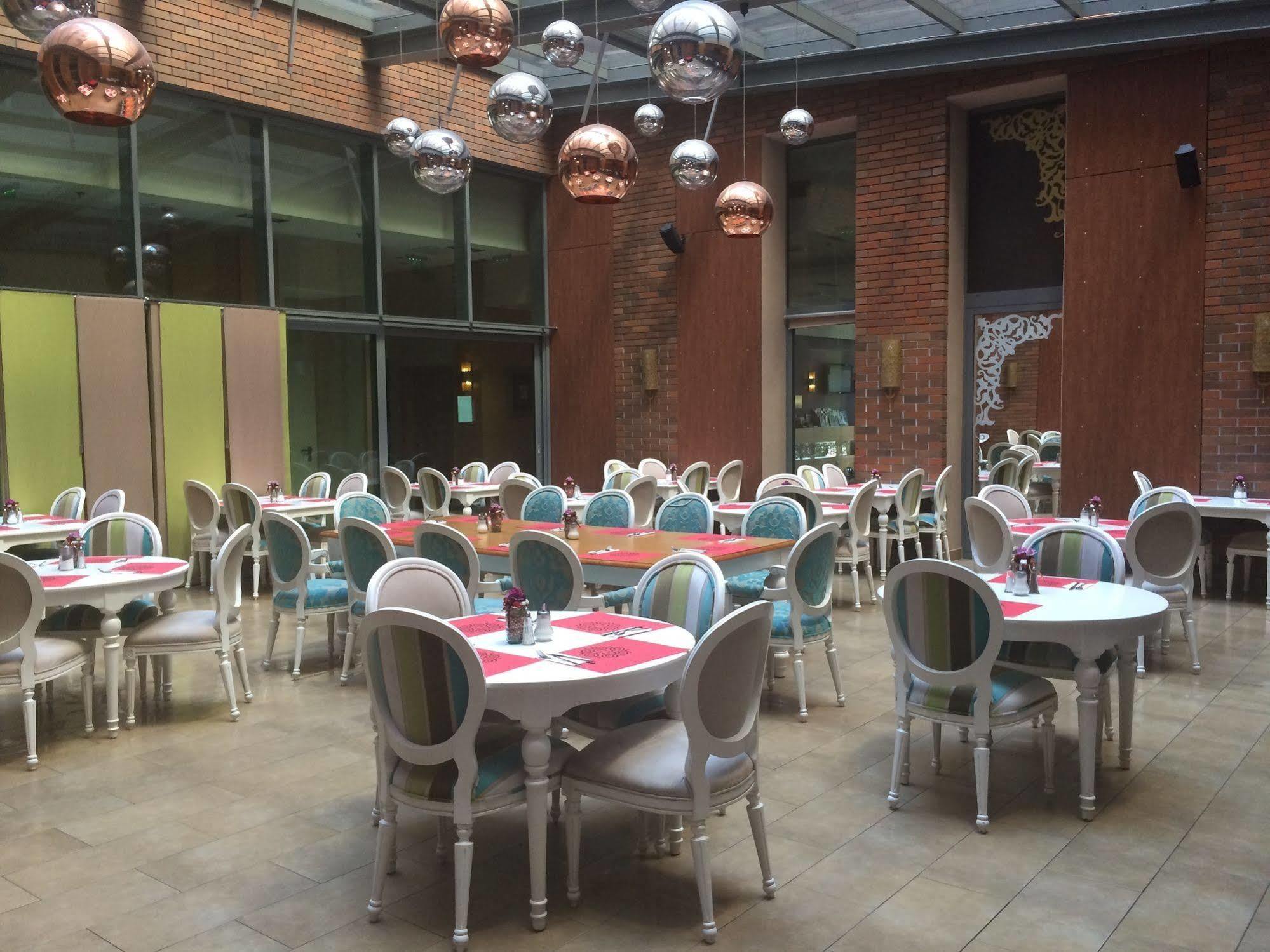 Hotel Marmara 4*