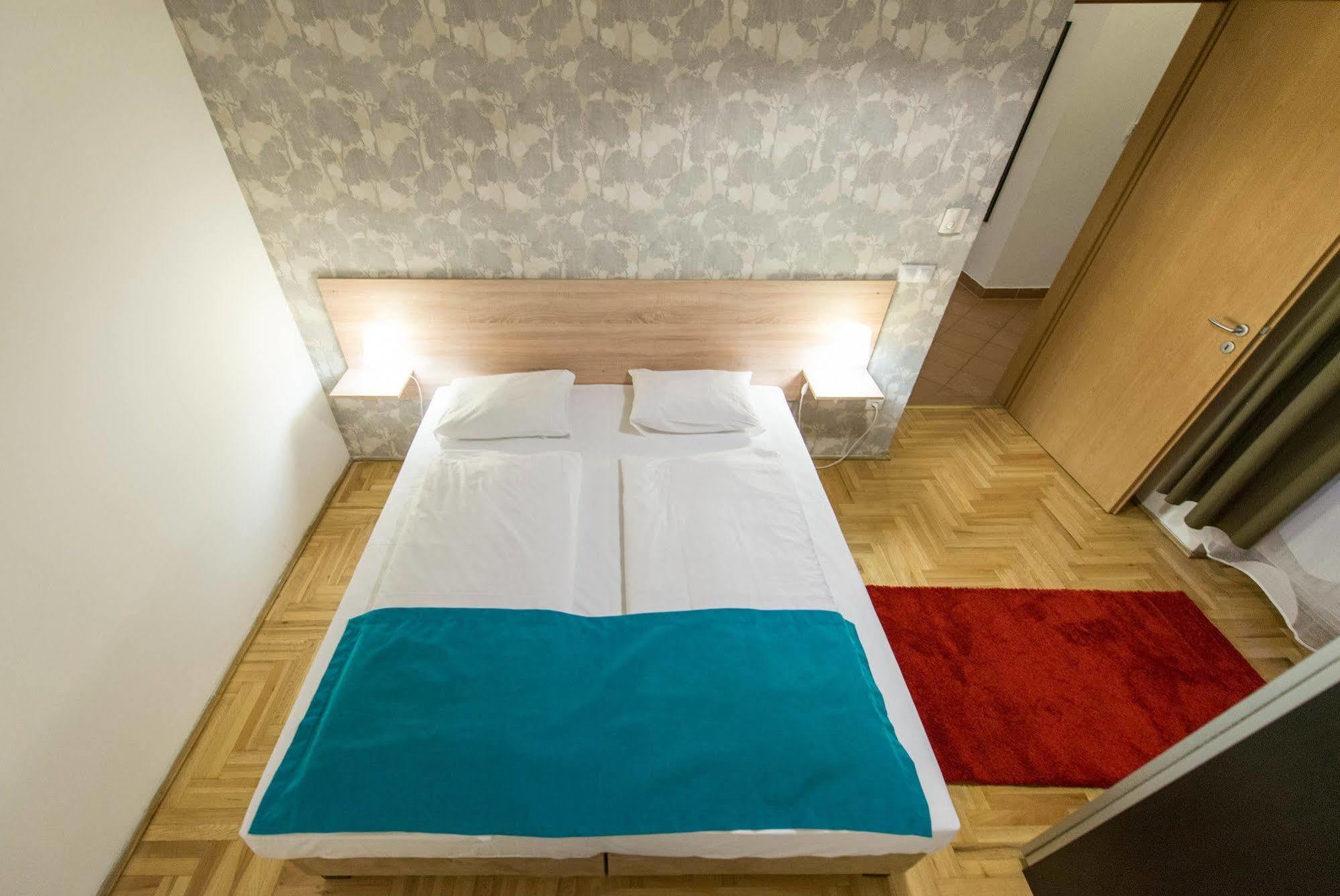 Aparthotel Mango 3*