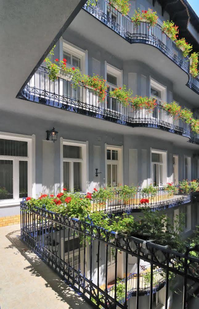 Baross - Hotel 3*