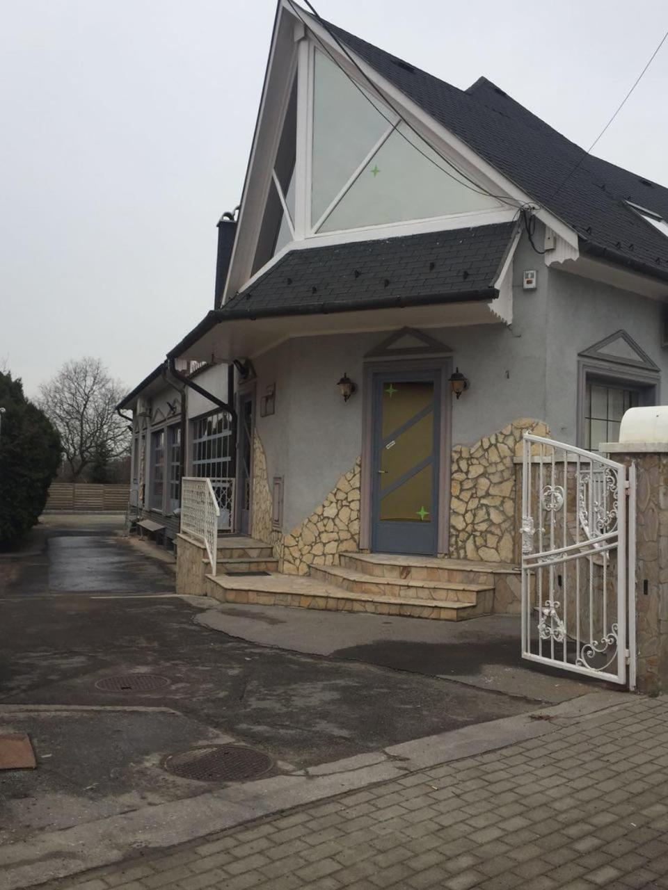 Of Danube Gasthof Budapest