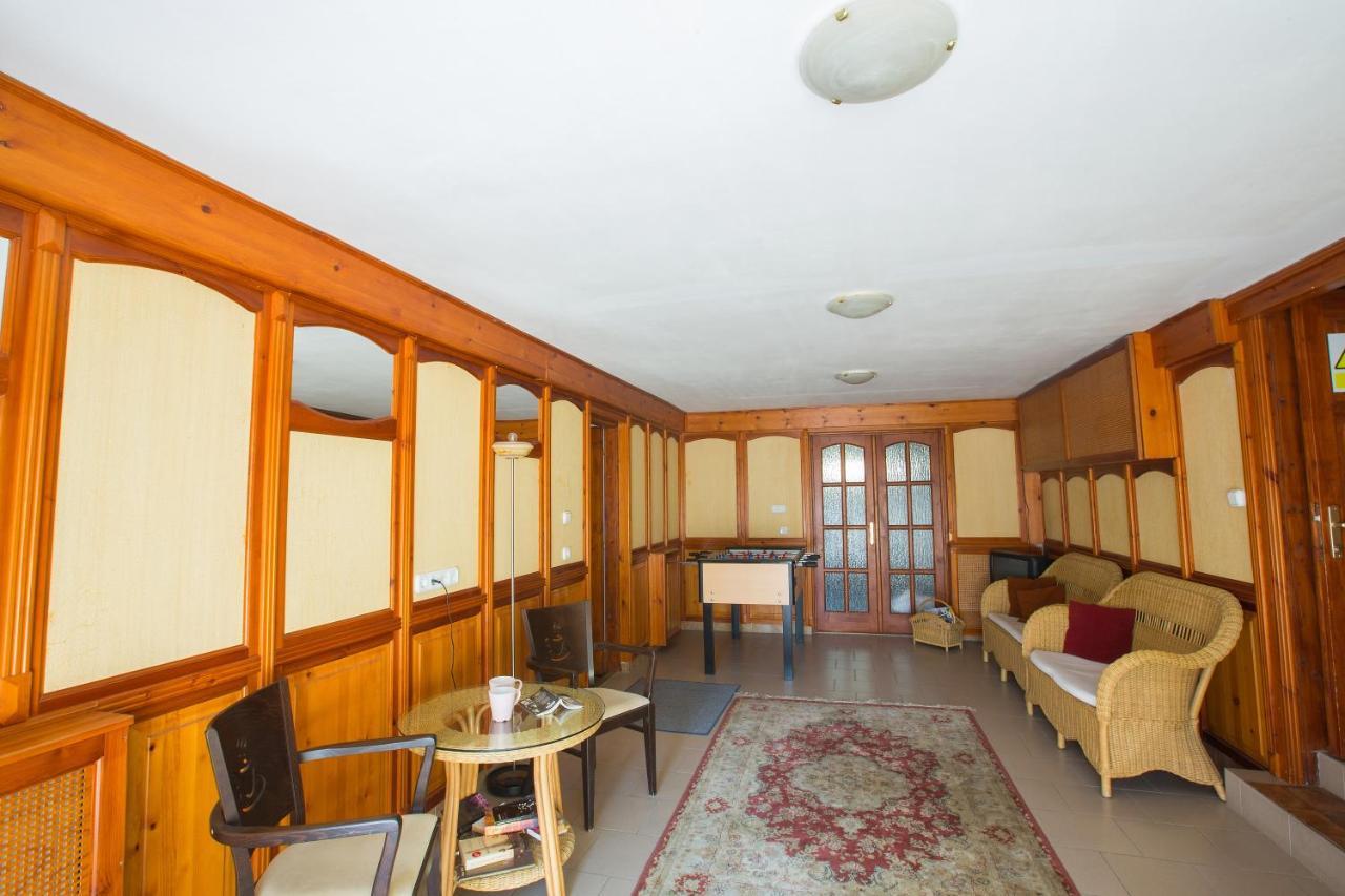Helios Hotel 3*