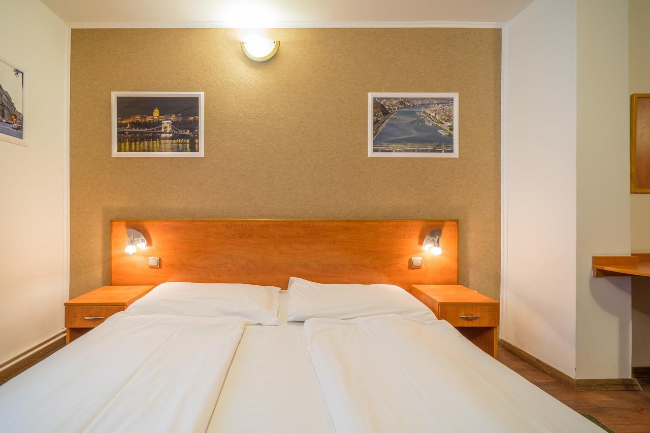 Hotel Easy Star