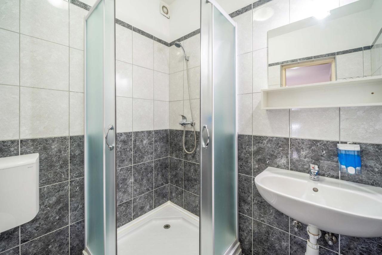 Silver Center Hotel 3*