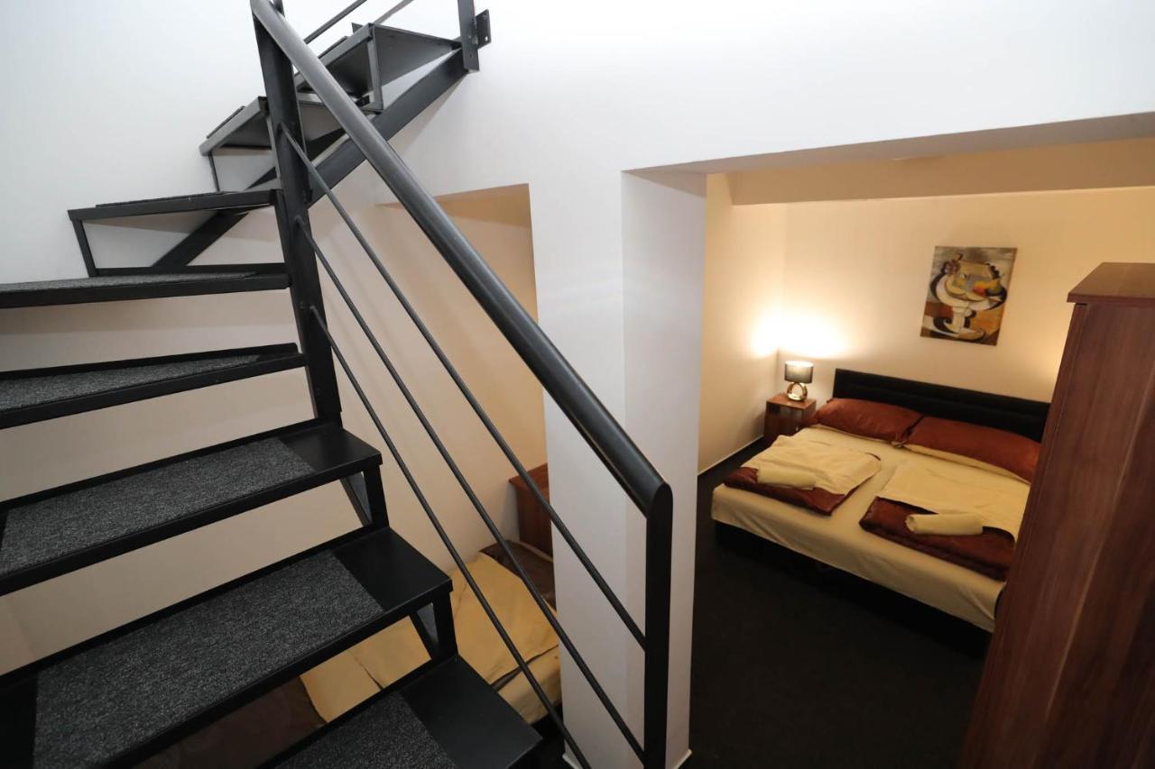 Hotel California 3* Budapest