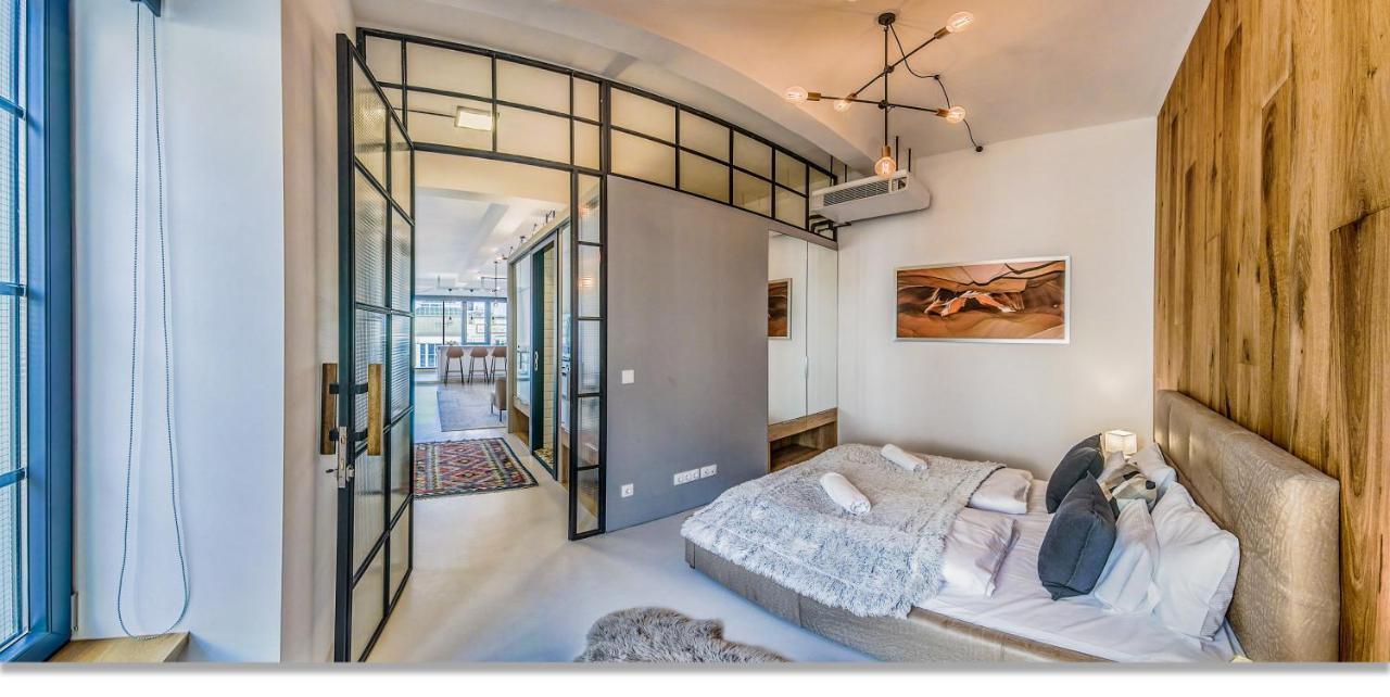Loft Astoria *