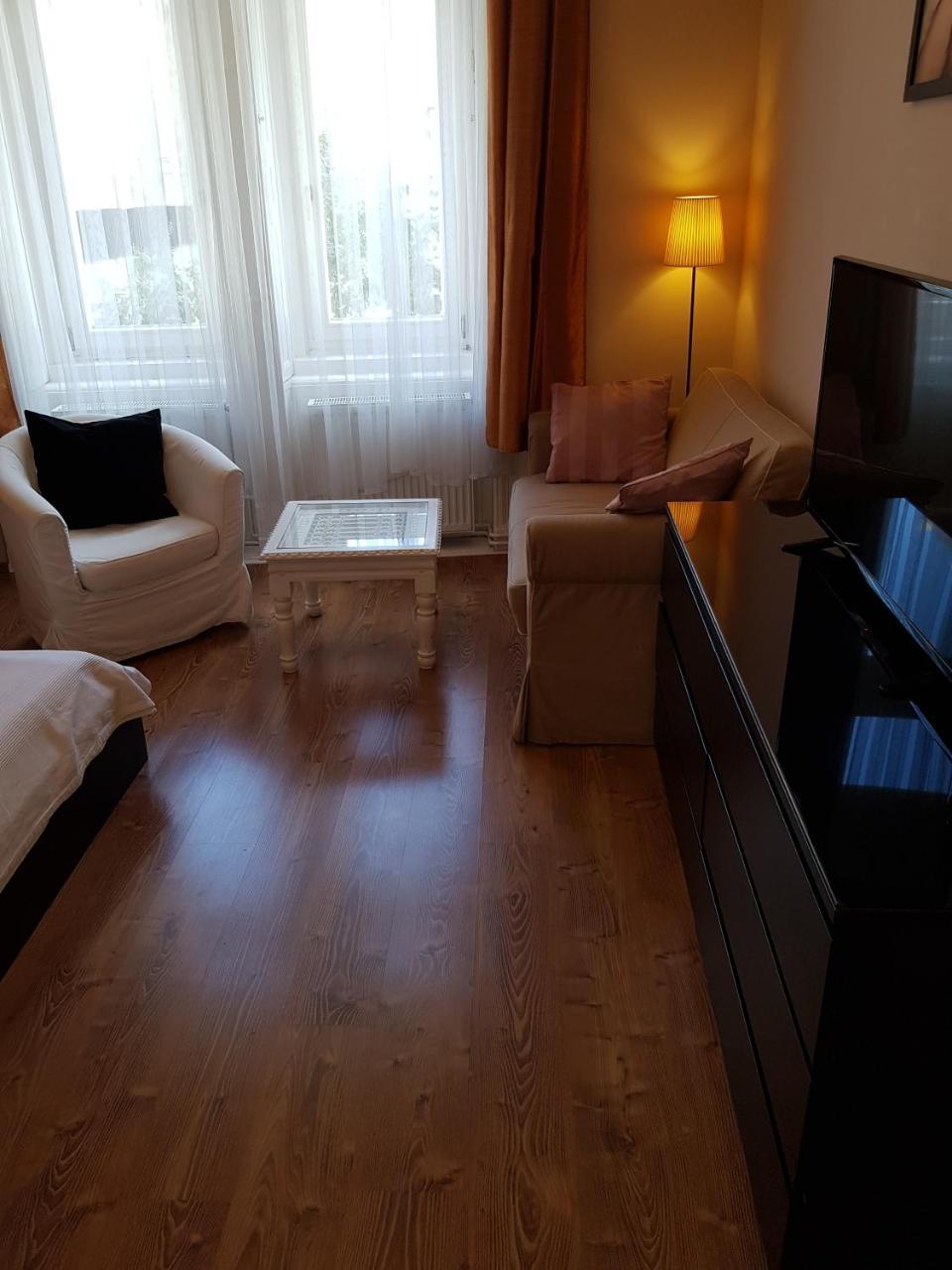 Vendégház Connection 3*