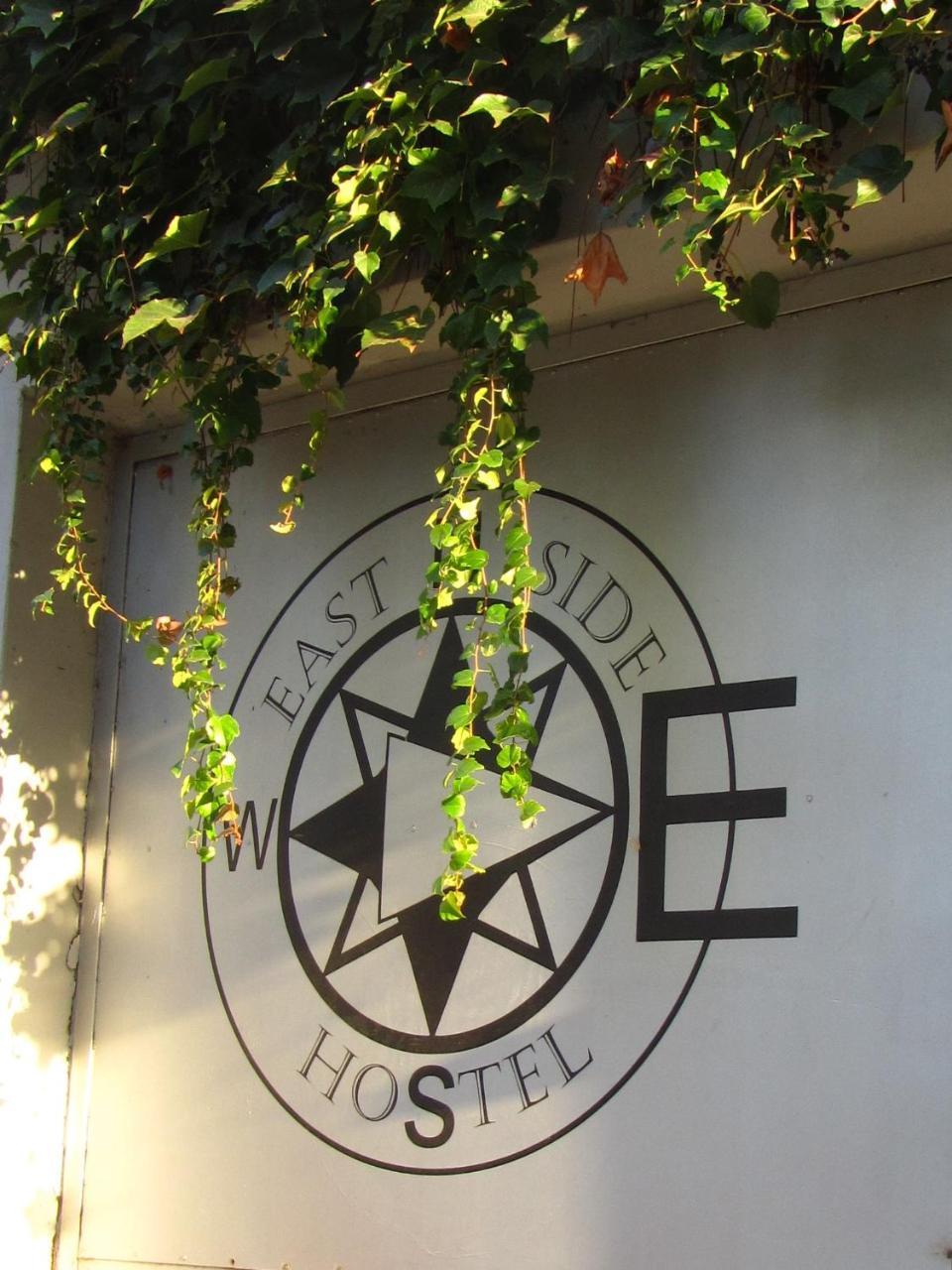Hostel East Side