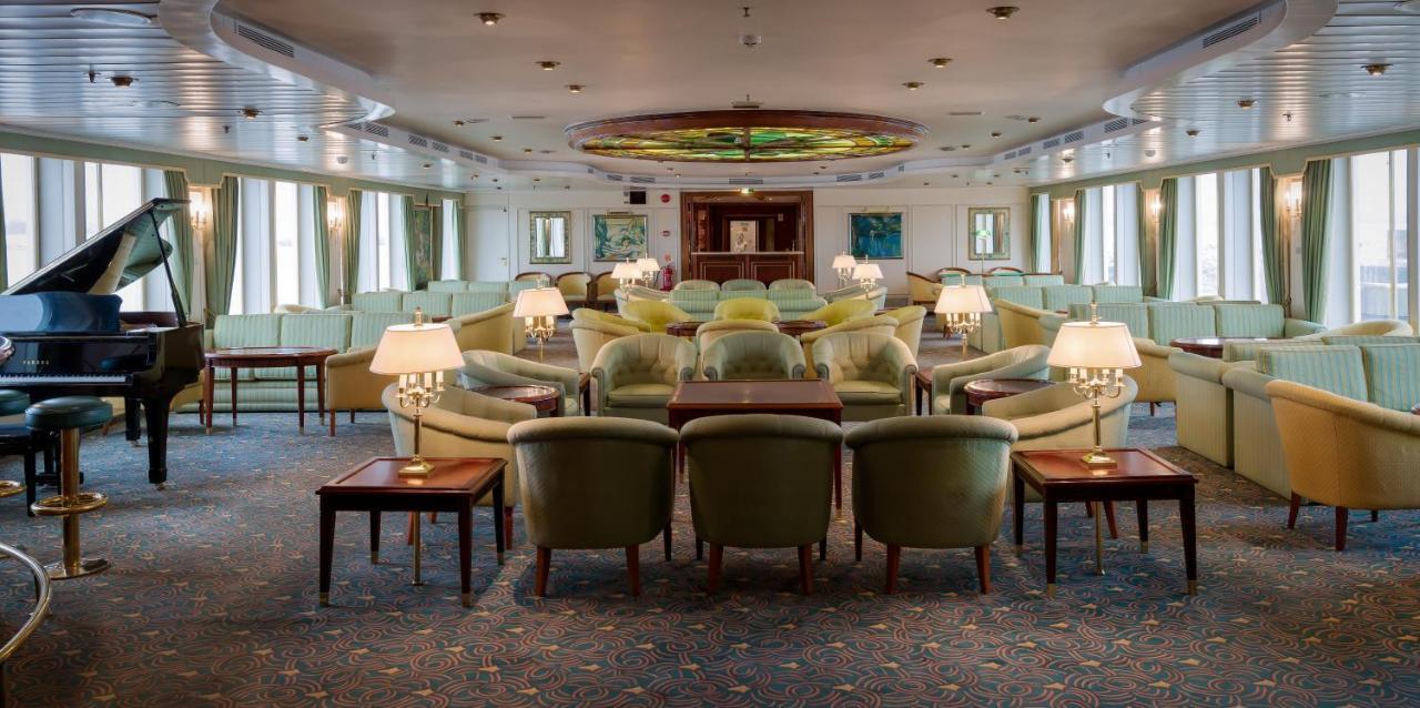 Botel Onriver Hotels - Ms Cezanne Budapest