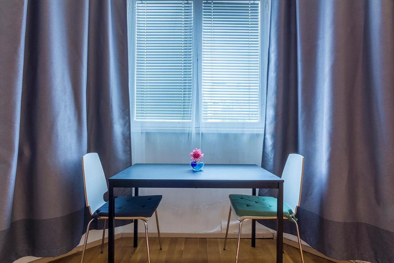Mohinga Apartament