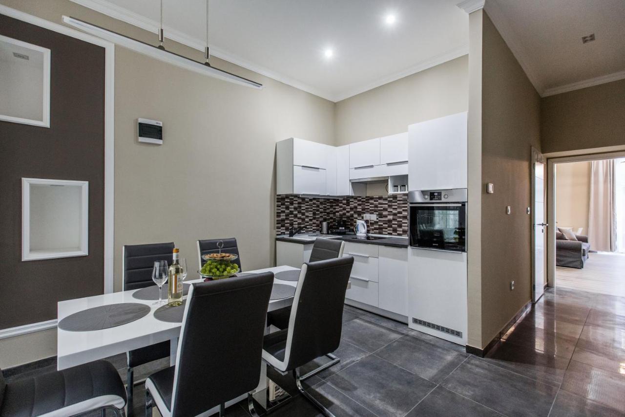 A Golden Star Modern Luxury And Budapest