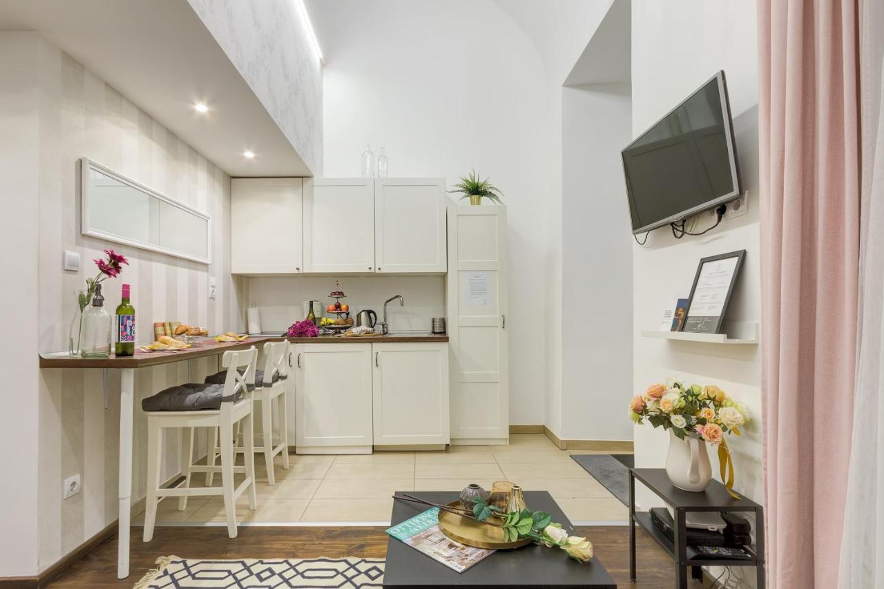 Lovely At Basilica Apartman Budapest