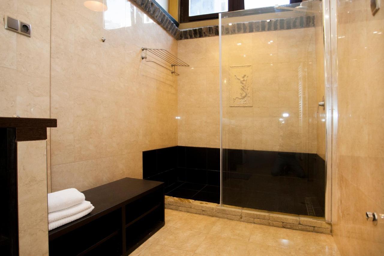 Inviting Flat In The Heart Of Town Apartment