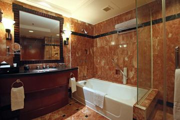 Hotel Millennium Court, - Marriott Executive Budapest