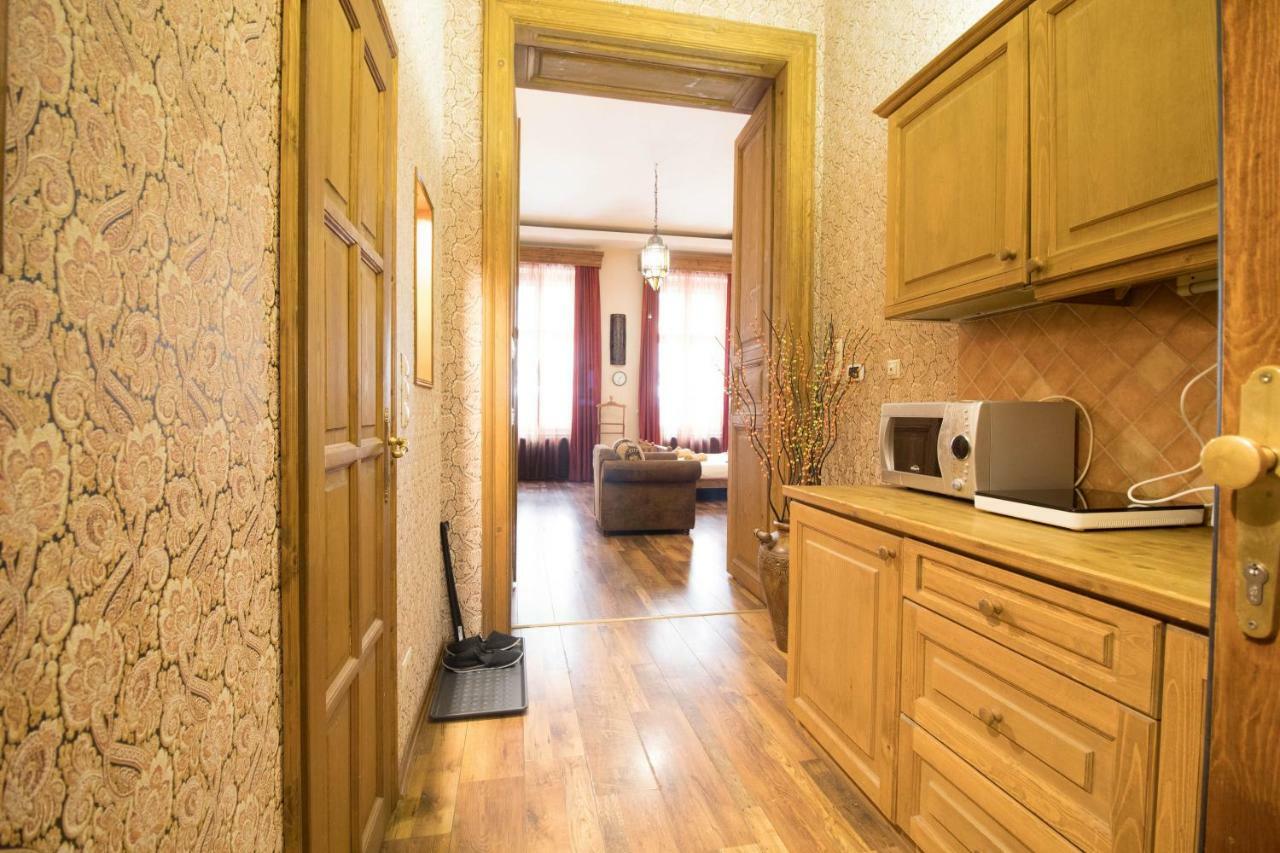 Apartment Royal Suites
