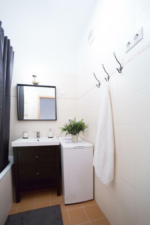 Innercity Opera Apartman