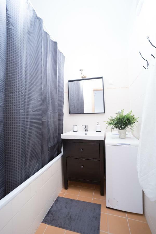 Innercity Opera Apartman