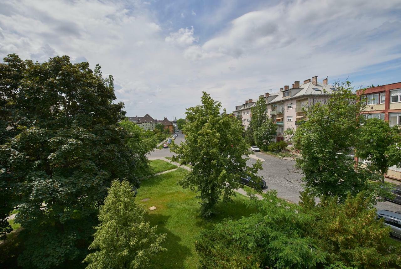 Lem Suburban Budapeszt