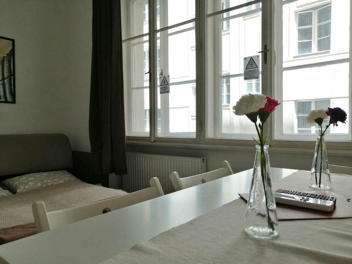 Zoom-budapest Aparthotel 3*