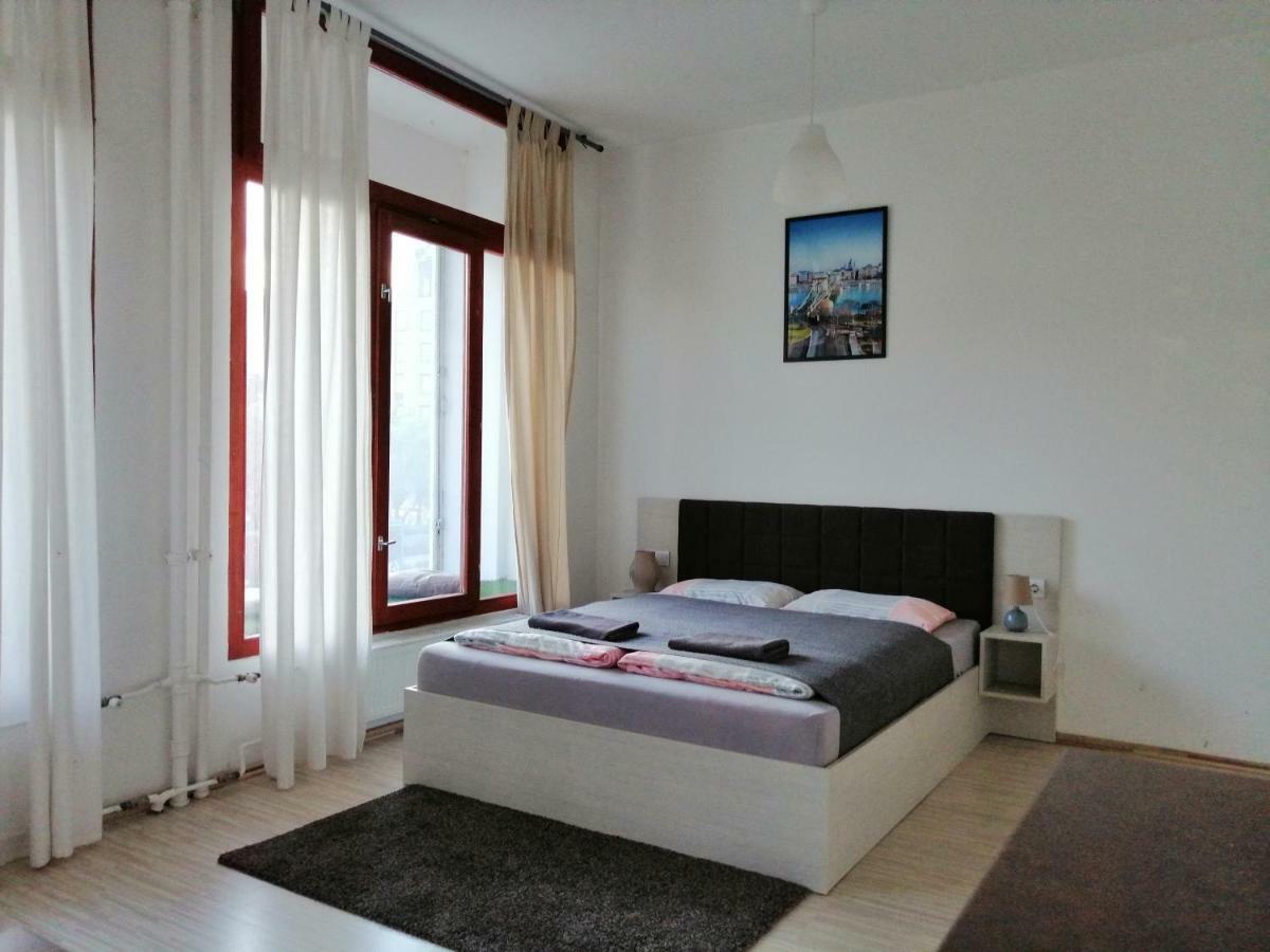 Zoom-budapest Aparthotel 3*