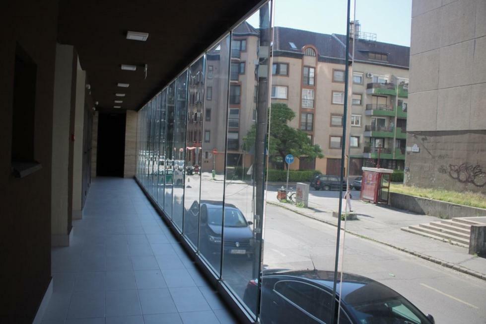 Apartahotel Corvin 3*
