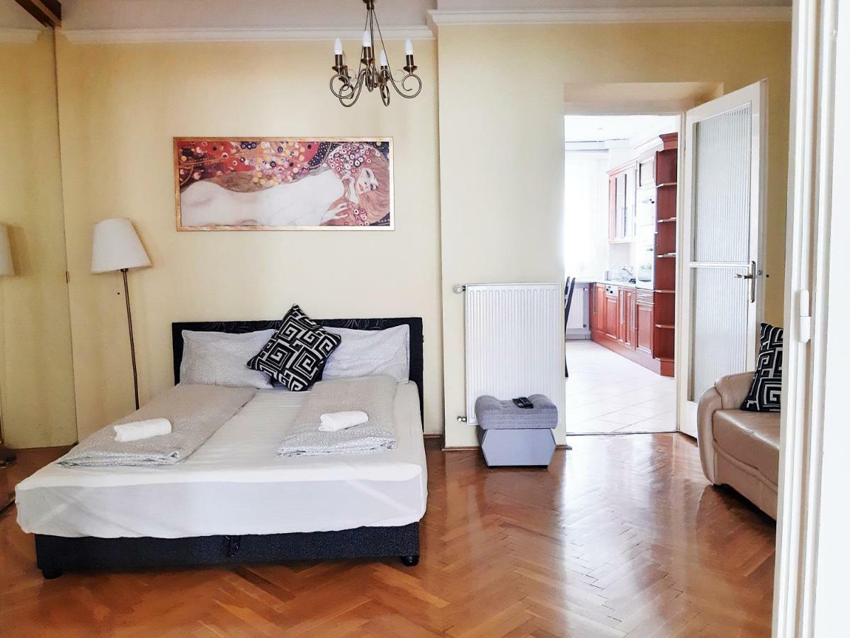 Appartement Gold Rose With 3 *